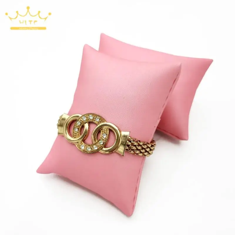 Kleine kussenorganizer van lee - Are Watches Jewelry Or Accessories recensie en prijs