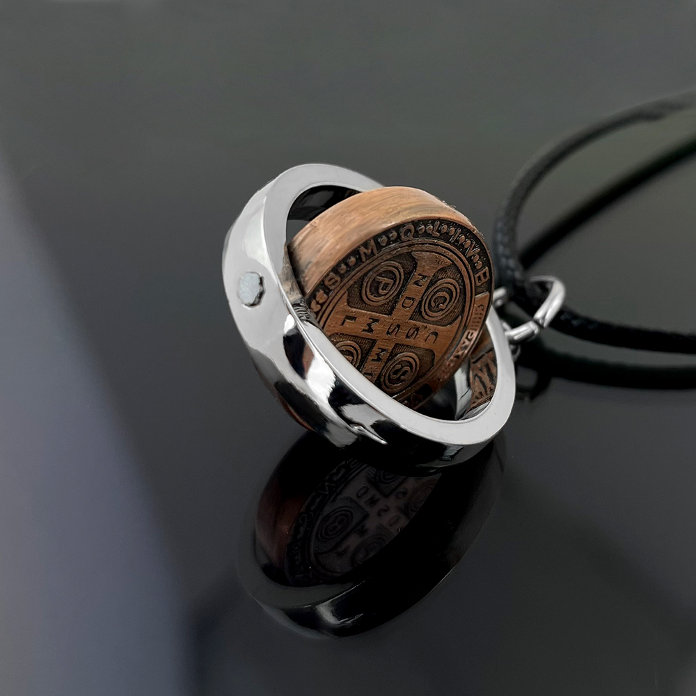 Nieuwe St. Benedictus Medaille - Jewelry & Watches Vitopoulos Reviews recensie en prijs