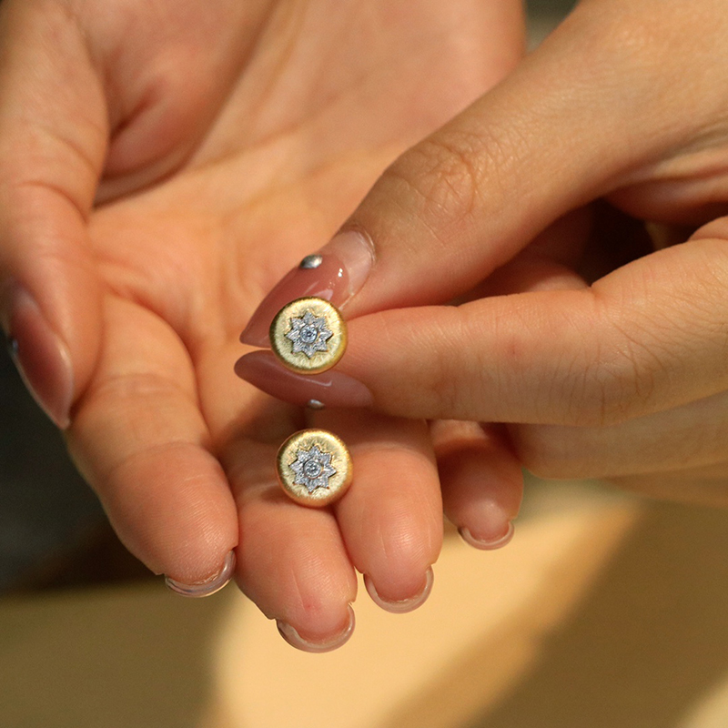 LUOWEND 100% 18K Geel Gouden O - Diamond Stud Earrings recensie en prijs